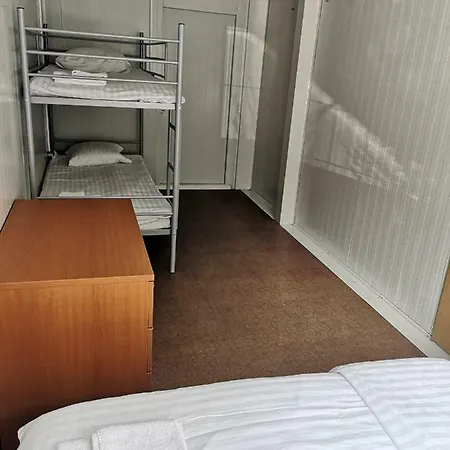 Hostel Zdroj